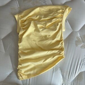 Off the Shoulder Yellow Ruched Short Sleeve Top